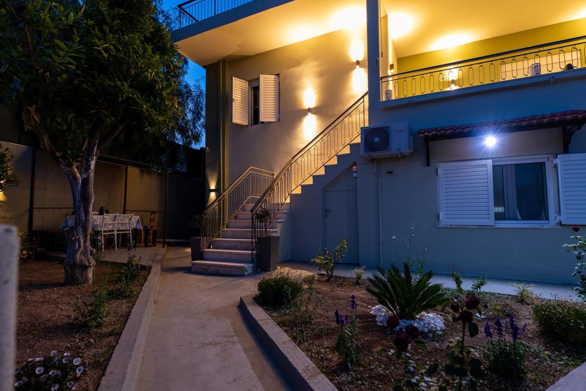 Demi'S Apartments Near Athen'S Airport Artemida  Eksteriør billede